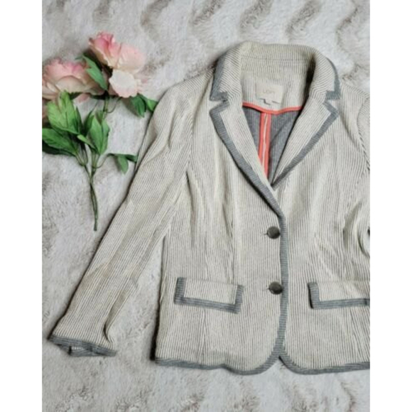 ✨️CL AnnTaylor Loft Cotton Gray Cream Pinstripe Fabric Two Button Blazer Size XS - Picture 5 of 12